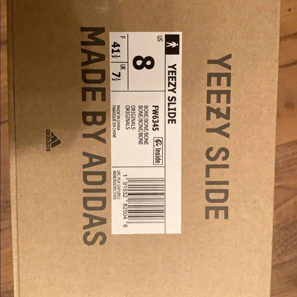 YEEZY SLIDE BONE‼️‼️